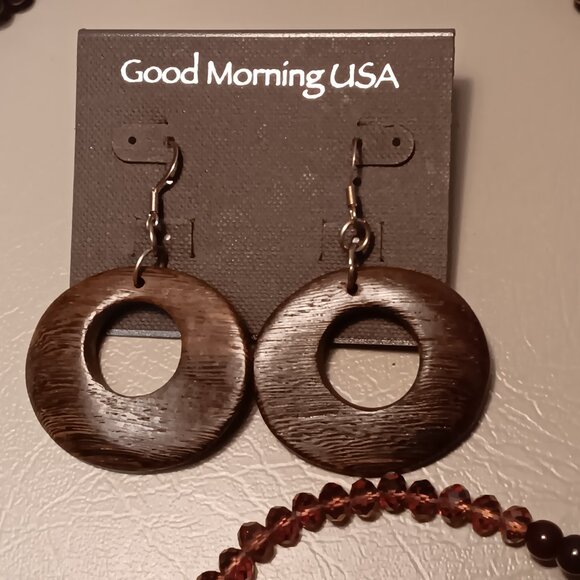 Charlie Paige asymmetric multicolor multi-strand beaded necklace w/ earrings - Picture 8 of 11